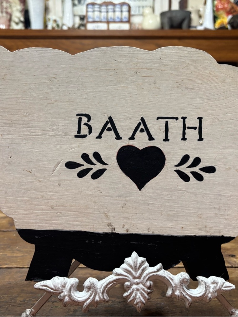 Rustic 'BATH' Sheep Decor